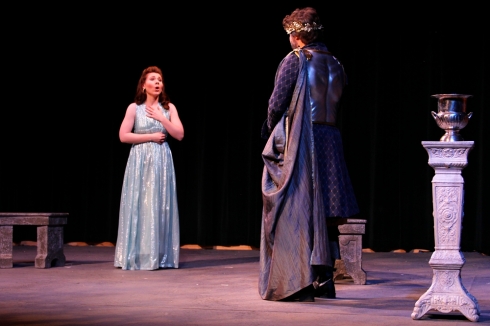 Ilia tells Idomeneo that he's like a father to her. 
